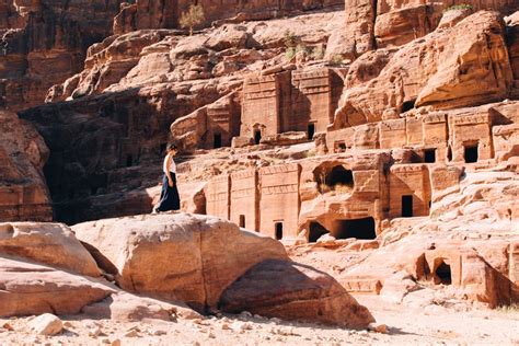 #go to petra #petra wadi musa #petra jordan #petra jordania #petra jordanien #petra indiana jones #treasury petra. Abenteuerurlaub in Jordanien: Petra, Dana & Wadi Rum