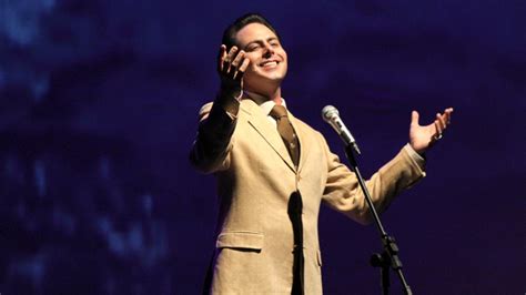 Na estreia do quadro histórias de vida, os dois cantores se apresentam juntos no palco e recebem uma bela homenagem do programa. #Show: Marcelo Nogueira em "Agnaldo Rayol: A Alma do ...