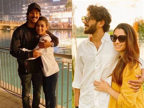 Dulquer salmaan was born on 28 july 1986 as the younger son of actor mammootty and sulfath. Dulquer Salmaan pens love-filled note for wife Amal Sufiya ...