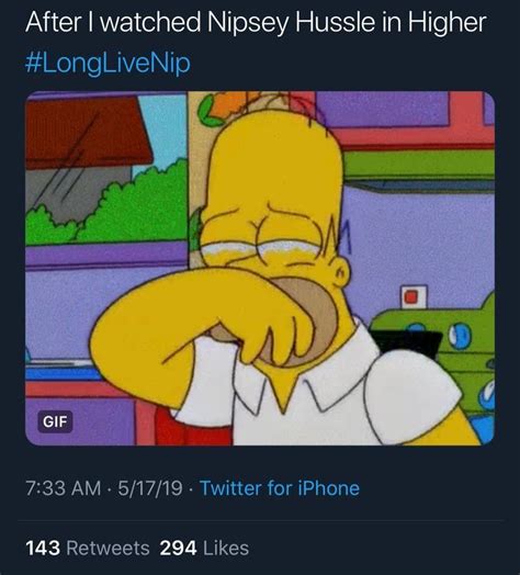 xbrattt 🥀🥵 | The simpsons, Cool gifs, Disney characters