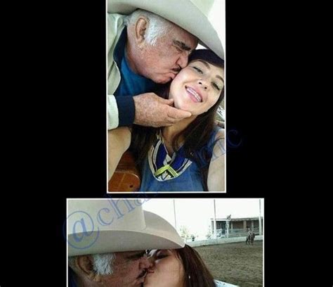 Sin embargo el tocamiento inapropiado es muy evidente e incluso es posible ver cómo en. Difunden fotos de Vicente Fernández besando a jovencita