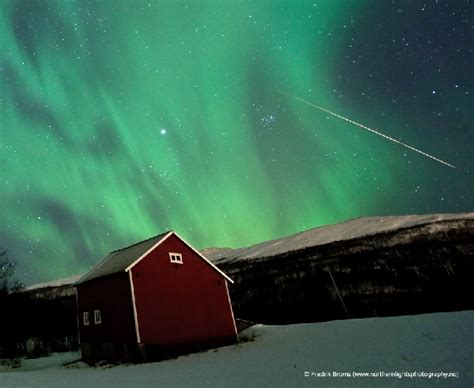 Perseid meteor yağmuru halk arasında yıldız kayması olarak bilinir. Uzay-Bilim: Geminid (İkizler) Meteor Yağmuru