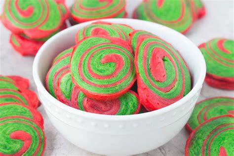 Sugar free christmas cookies zimtsterne are perhaps the most traditional christmas cookies in germany. Sugar Free Swirl Cookies - Savvy Naturalista