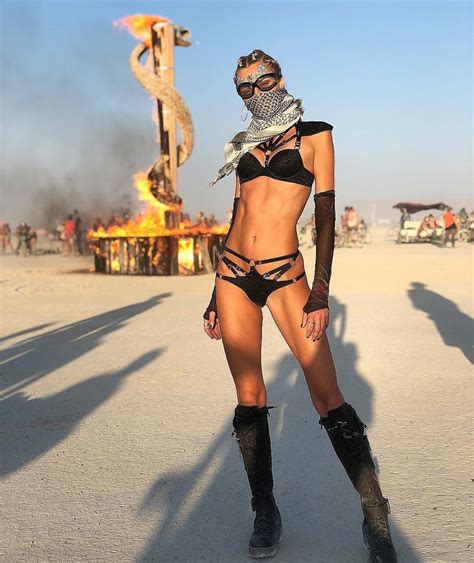 What made you want to look up burning hot? Burning Chicks — как прошел Burning Man 2018