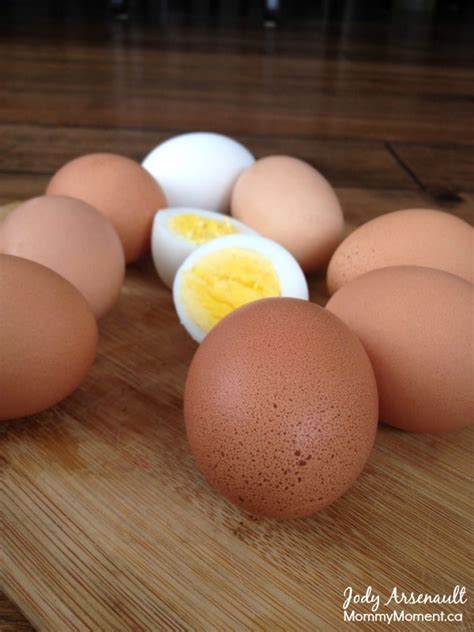 Eggs should not be frozen in their shells. HOW TO BOIL EGGS PERFECTLY - Mommy Moment