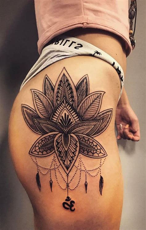 This is why we've composed a photo gallery of 95 creative … 25 Incredible Hip Tattoos For Women Checkout & Get Inspired