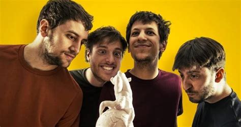 Quando gli altri ci deludono…di chi è la colpa….buonasera daria!… cara linda, hai scritto di getto e hai scritto bene! Tsunami - Eugenio in Via di Gioia - accordi per chitarra ...