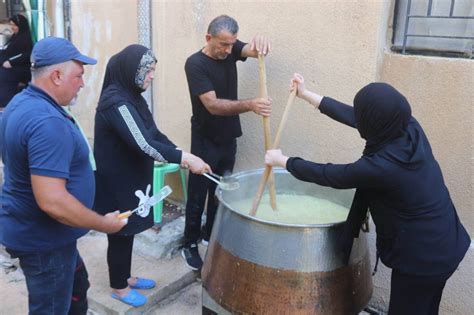 أكلة في دقائق أتحداك ستصبح معتمدة عندك وعمرك ماتستغني عليها. الحاجّة آمنة جابر أم حسين… عميدة طبخة هريسة عاشوراء منذ ...