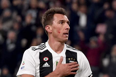 Welcome to official facebook page of mario mandžukić! Mario Mandzukic può tornare in Italia: il Benevento studia ...