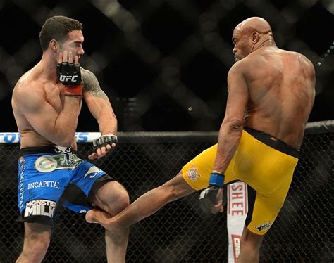 Former middleweight champion chris weidman suffered a devastating broken leg from the first kick he threw in his fight against uriah hall on the ufc 261 main card on saturday night. Anderson Silva Brutal Loss- Warning! Gruesome Images, Not ...