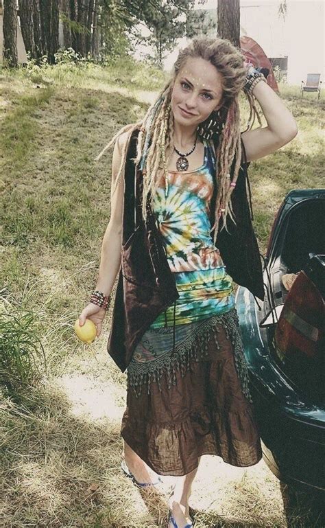Pin by Marion Burtrum on Dreadlocks in 2020 | Hippie ...