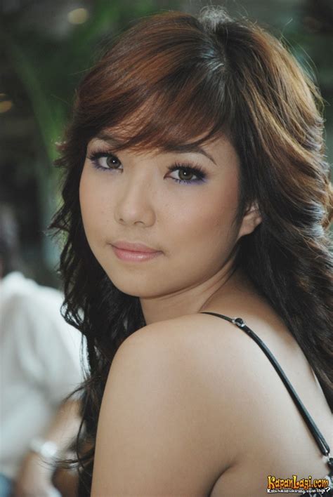 Keluarga gisel, nama orang tua gisel, nama ibu gisel, nama ayah gisel, nama saudara gisel, nama adik gisel, nama kakak gisel, nama. Foto Dan Biografi Giselle Anastasia | Profil Gisel Idol ...