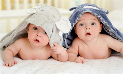 Secara umum, kehamilan kembar terjadi pada 1 dari 250 kehamilan. 8 Makanan untuk Mendapatkan Anak Kembar - Medisweb