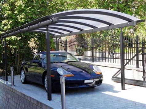 Dalam mendesain konstruksi carport minimalis, pastikan anda atau arsitek yang merancang menyelaraskannya dengan desain rumah. Carport Minimalis Murah - Idalias Salon