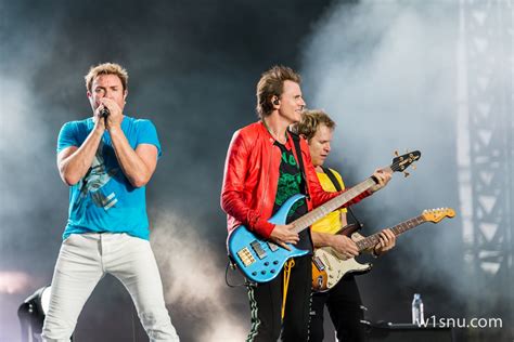 It was released in march 1993 as the second single from the album duran duran (the wedding album). Singapore Concert Photographer : Duran Duran LIVE 2017