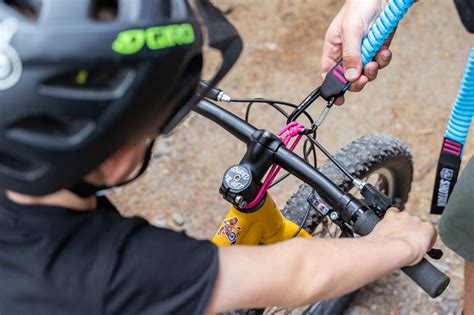 The traction is made by a kevlar wire and a mechanical system designed to pick it up back and to avoid. Press Release: Shotgun launch tow rope for mountain bike ...