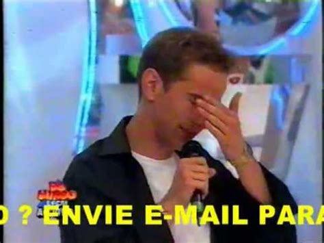 Letícia spiller aparece nua e enlouquece a web. DOMINGO LEGAL COM GUGU E RAFAEL DO POLEGAR WHITNEY HOUSTON ...