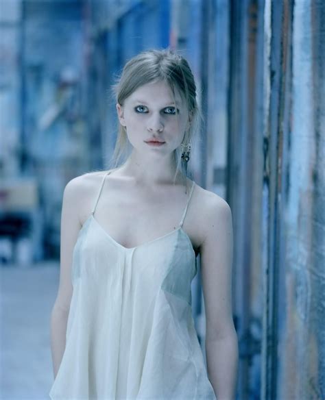 La gourmandise ne nait pas que de leur ventre ou leur faim de bouffe. Clemence Poesy - HQ Photoshoot - Clemence Poesy Photo ...