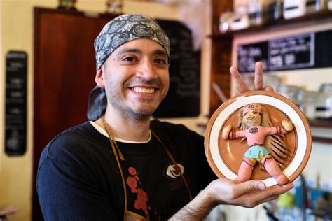 Será una jornada para compartir en familia y. Crean galletas de Susana Distancia - Letra Roja