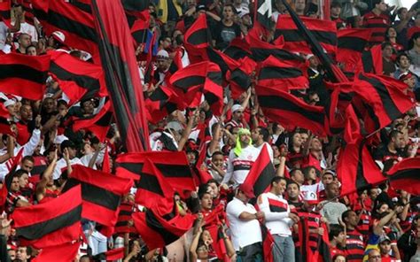 You are on page where you can compare teams flamengo vs fluminense before start the match. Flamengo arrecada R$ 8 milhões a mais em bilheteria do que ...