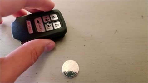 Also learn how to reassemble the key fob if it falls apart. Change Honda Key FOB Battery - Odyssey, Pilot, CRV - YouTube