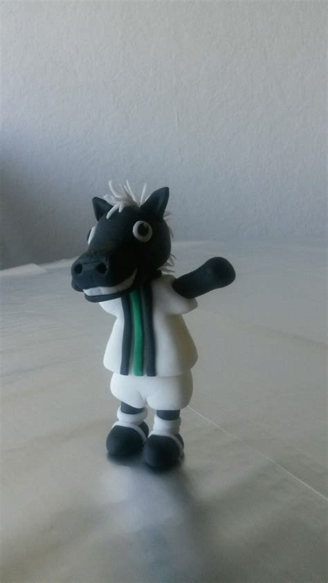 Maybe you would like to learn more about one of these? Pin auf Fußball Torte