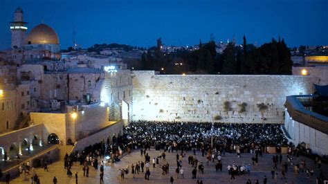 King david chose the location, but it was his son, solomon, who ordered. Jewish Liberation: THE PAST HISTORY OF JERUSALEM'S TEMPLE ...