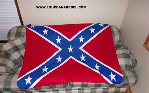 Complete with apron, glove and oven pad. Confederate bedding / blankets, comforters, sheets, etc ...