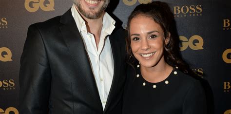 Actrice et autrice française née le 18 mars 1987 à nîmes. Alice Belaïdi Gianni ex Enora Malagré - Purepeople