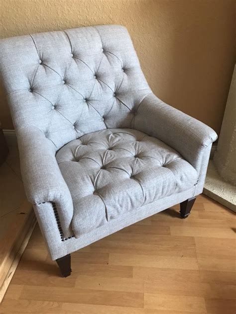 This piece of furniture is an option to consider if you live in a small home or apartment that doesnt have a lot of space for larger pieces of furniture. Loveseat and 2 chairs! (Furniture) in Hialeah, FL | Love ...