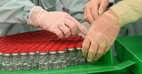 La vacuna contra el coronavirus desarrollada por el beijing institute of biotechnology, cansino biologics inc, de china, con el cual el gobierno nacional firmó un nuevo acuerdo, contempla la. Ensayos finales de la vacuna china de CanSino inician esta semana en México