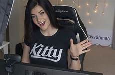 twitch streamers female girls cam gaming kitty game business streams pubg bloomberg popular most esports turned into