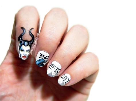 Whether you're more of a maleficient, cruella de vil, evil queen, or ursula, kiss celebrates your dark beauty. Pin on Neat Nails