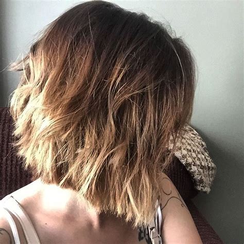 A rule of thumb is that fine tresses seem fuller in shorter cuts. 50 Amazing Daily Bob Hairstyles for 2021 - Short, Mob, Lob ...