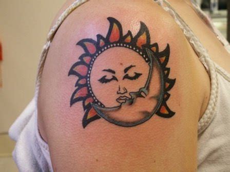Wann ist vollmond im jahre 2020**erfahren sie hier alles über unseren mond. 75 Mond Tattoos: Neumond, Vollmond und Mondsichel