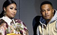 Recently, minaj showed off her massive wedding ring. Top 5 Facts About Nicki Minaj's Boyfriend Kenneth Petty ...