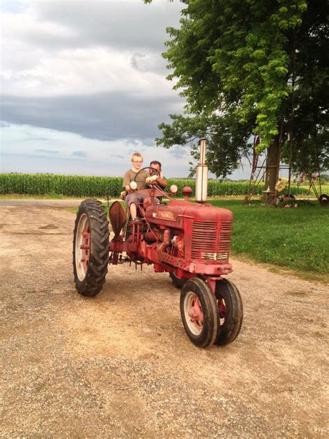 Harvesting garlic at the crouch ranch. 43 best Tractors images on Pinterest | Farmall tractors ...