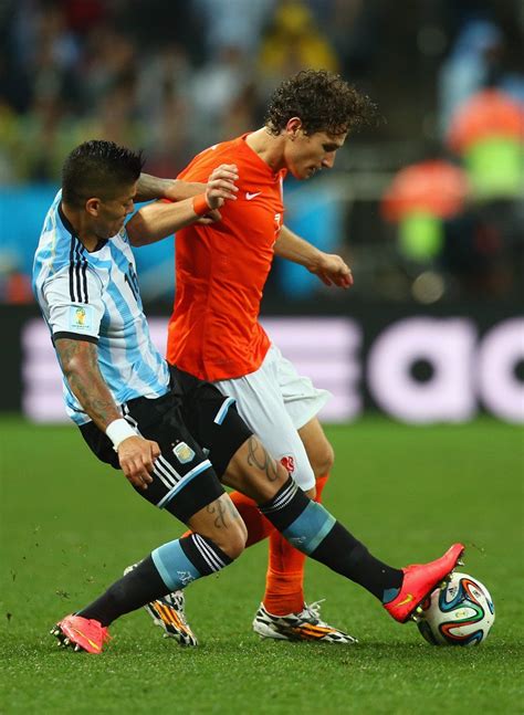 Holanda preparará la eurocopa con dos amistosos ante escocia (hoy) y georgia (6 de junio). Fotos | Argentina vs Holanda , Semifinales. (Parte 2 ...