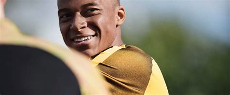 Мбаппе килиан / mbappé kylian. رغم إجراءات المنع..الفرنسي مبابي أول الوافدين على مراكش ...