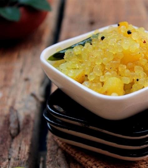 It is said that no upma is the same, since every south indian cook will make it. Indian healthy breakfasts, sago and couscous upma | Indian ...