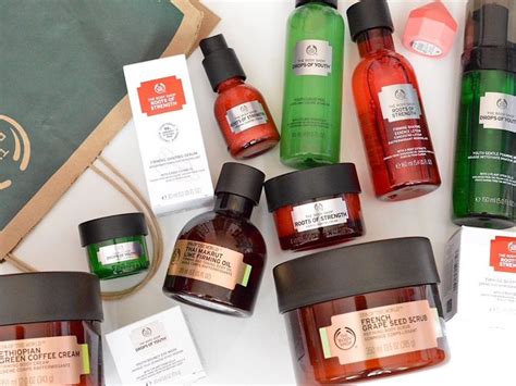 Tapi sebenarnya di farmasi biasa saja ada banyak produk yang murah dan berkesan untuk merawat kulit. Rekomendasi Produk The Body Shop untuk Mengatasi Kulit ...