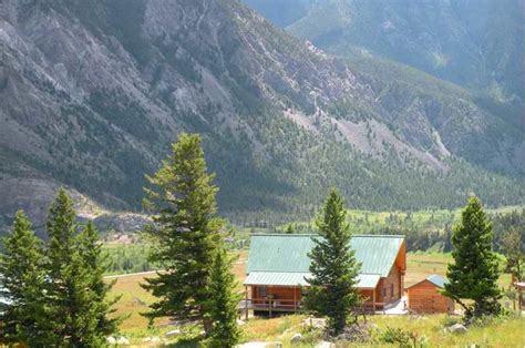 Sep 30, 2020 · mountainlands realty of montana specializes in remote, recreational mountain land and secluded properties for sale in montana and wyoming for cabins and homes! 13 mountain log homes for sale in Montana | Home & Garden ...