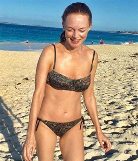 Heather graham is a 51 year old american actress. Actress Heather Graham Show Amazing Looks on Beach - Today ...