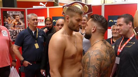 Tom schwarz bezwang seinen kontrahenten ilja mezencev durch knockout in der siebten runde. Tom Schwarz vs. Senad Gashi Boxen Wiegen Face to Face vor ...