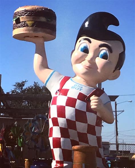 I took three photos bracketed at two stops each on the. Bob's Big Boy Statue | I remember eating at Bob's Big Boy ...