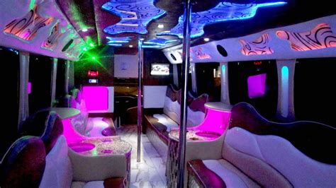 Our expansive fleet consists of party buses, limousines, and even more. Houston Party Bus Rental Service - Houston Party Bus ...