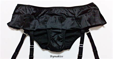 Dress form with garter belt. RyNaKiSs :: A Brand Made For You ::: 398 :: NEW LA SENZA ...