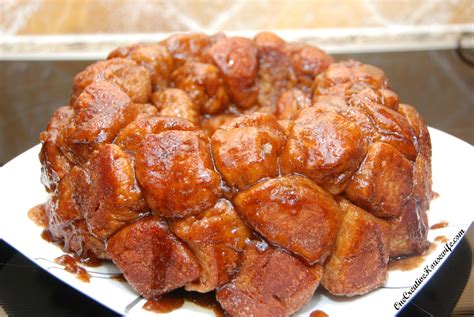 Tikeyah whittle & andrew pollock. Monkey Bread With 1 Can Of Biscuits - Easy Monkey Bread ...