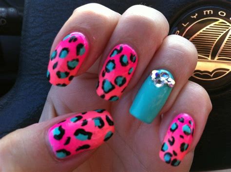 Shocking pink, static purple, electric lime, and overload orange. Neon pink and teal leopard nails | Pink leopard nails ...