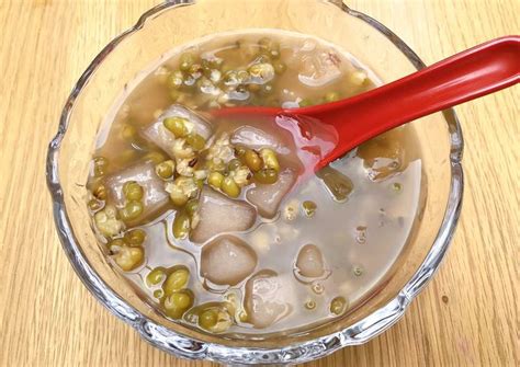 Mung bean soup is a super nutritious and easy soup to make. Filipino Mung Bean Soup Recipe - Mung Bean Soup Ginisang ...